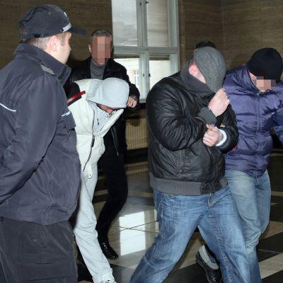 Софийски градски съд гледа при закрити врати мярката за неотклонение на петима от групата за отвличания