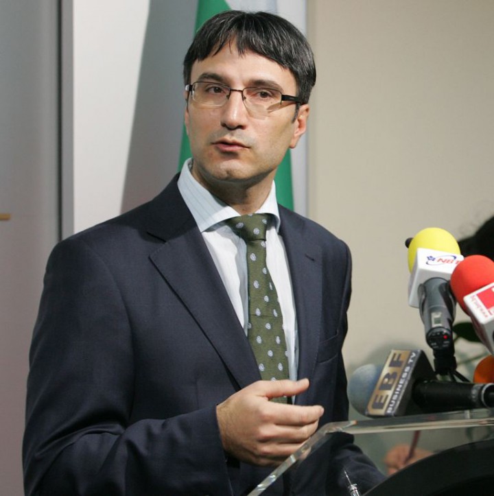 Повечето от мерките срещу кризата, предложени от министерството на икономиката не струват пари, заяви Трайчо Трайков