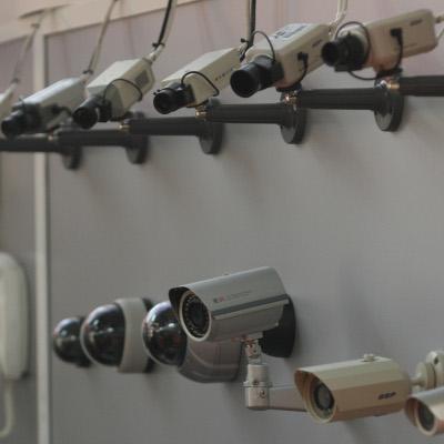 Камери за видеоконтрол на  Секюрити  в НДК