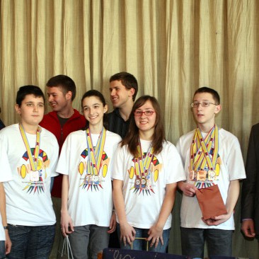 Сергей Игнатов сред математиците - победители в олимпиадата в Казахстан и Филипините