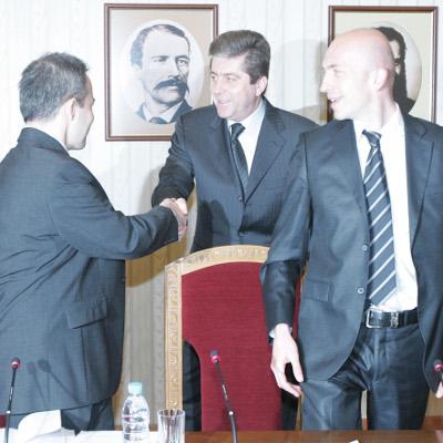 Президентът Георги Първанов се срещна с млади учени от БАН