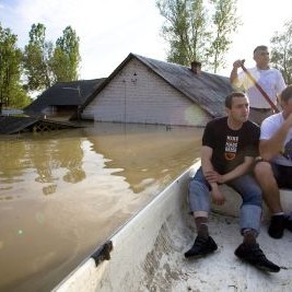 Наводнения в Полша