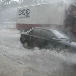 Гръмотевична буря в София