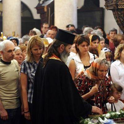 Хиляди се поклониха в църквата Света Марина в Пловдив