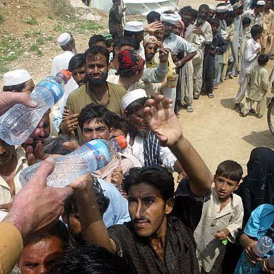 В Пакистан няма чиста питейна вода