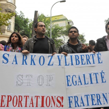 Протест в Будапеща срещу гоненето на роми