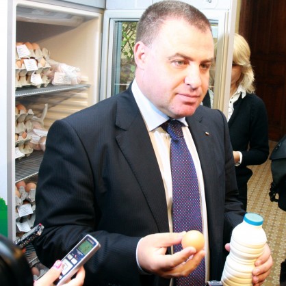 Министърът на земеделието и храните д-р Мирослав Найденов представи продукти за директна продажба