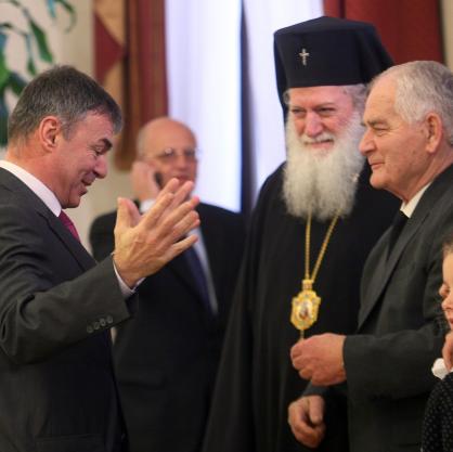 Президентът Георги Първанов връчи висши държавни отличия