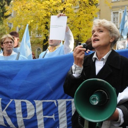 Медици протестират пред УМБАЛ „Александровска