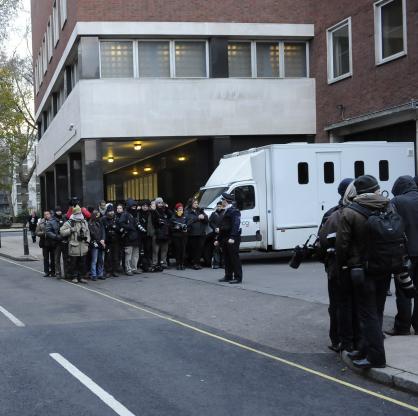 Британският съд отказа да освободи Джулиан Асандж под гаранция