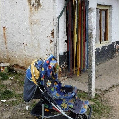 Пияни родители убиха детето си в луковитското село Торос