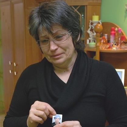 Иванка Костадинова, майка на безследно изчезналия през лятото на 2010 година Венцислав Йорданов от Добрич