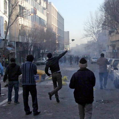 Протести в Иран