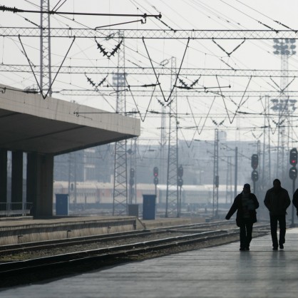 Четири влака не отпътуваха по разписание и останаха на Централна гара-София