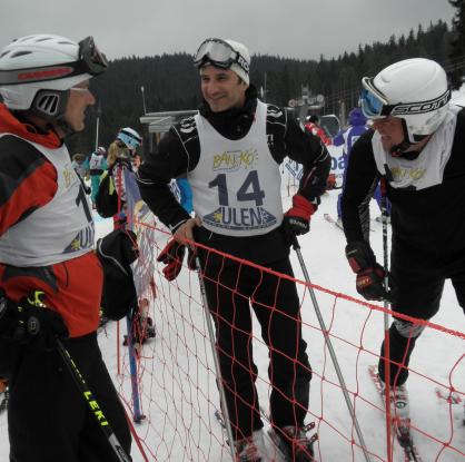 Трайков взе участие във второто ски състезание за министри и дипломати, което се провежда от 18 до 20 март на ски пистите в Банско
