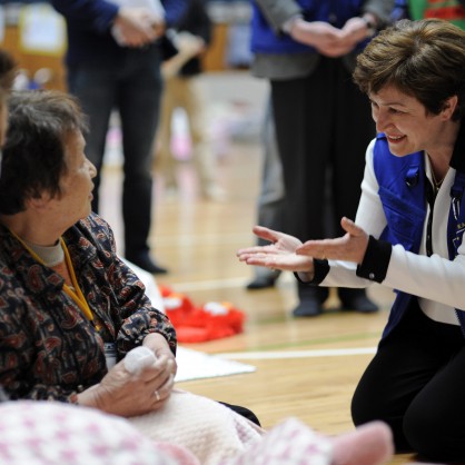Кристалина Георгиева помага на бедстващите в Япония