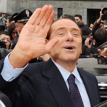 Италианският премиер Силвио Берлускони се яви днес пред съда  в Милано