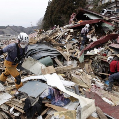 Двама са загинали и 130 са ранени при вчерашното земетресение в Япония