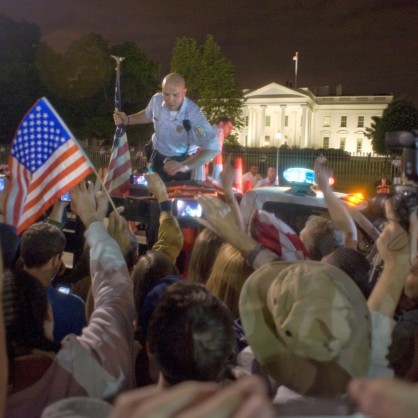 Американците се радват на новината, че Осама бин Ладен е ликвидиран