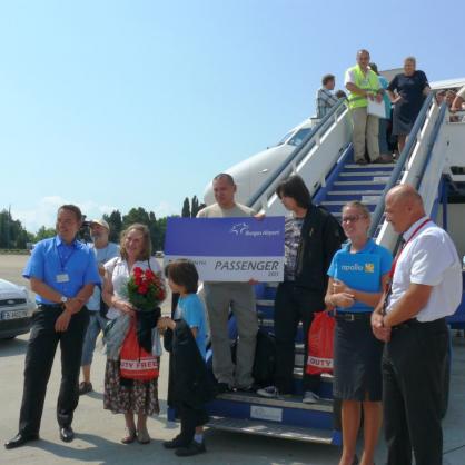 Летище Бургас посрещна милионния си пътник - Сузана Тове Равндал от Норвегия