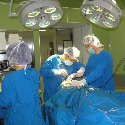 Уникална операция на тумор на черепа направиха лицево-челюстните хирурзи в 