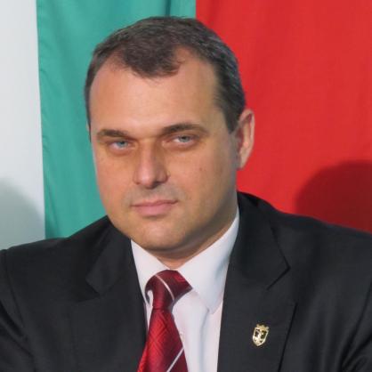 Искрен Веселинов, бивш председател на Общинския съвет, бе издигнат за кандидат за кмет на Русе от Синята коалиция