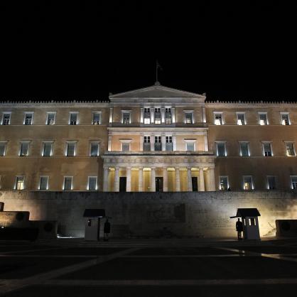Гръцкият парламент по време на дебатите за искания вот на кабинета на Папандпреу