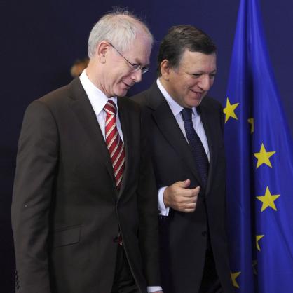 Президентът на ЕС Херман Ван Ромпой и председателят на ЕК Жозе Мануел Барозу