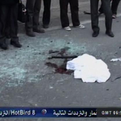 Двама души, сред които ирански учен, бяха убити при бомбена експлозия в Техеран
