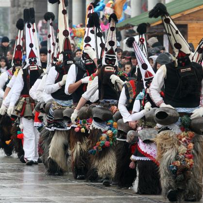 Кукери в Перник