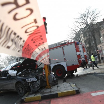 Взривиха бизнесмен в кола в центъра на Варна