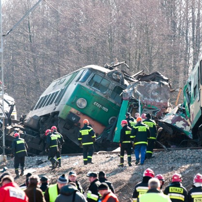 Катастрофа на два пътнически влака в Полша