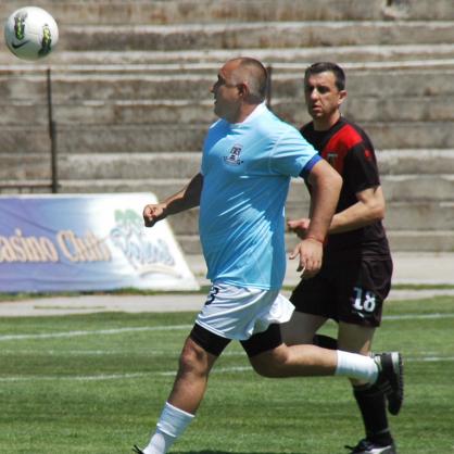 Бойко Борисов играе футбол в Пловдив