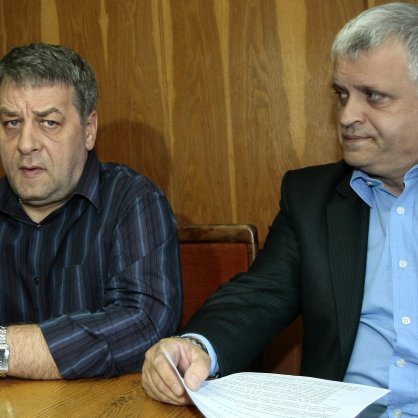 Директорът на СДВР Валери Йорданов и шефът на пернишката полиция комисар Валентин Димитров