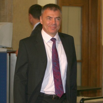 Министърът на образованието Сергей Игнатов преди заседание на МС