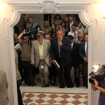 Премиерът и 4-ма министри откриха реновираната сграда на Националната художествена галерия