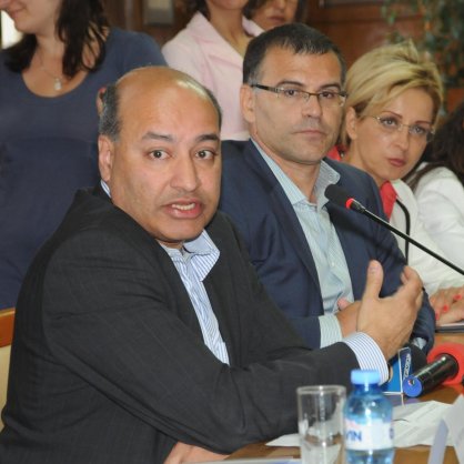 Министърът на финансите Симеон Дянков и сър Сума Чакрабарти, президент на ЕБВР
