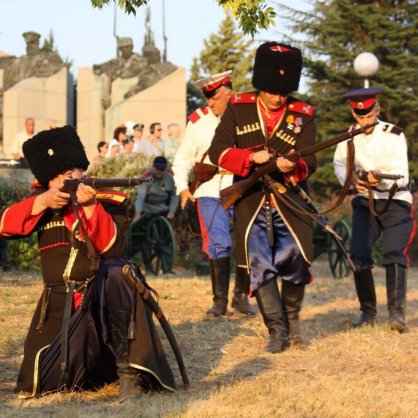 Възстановка на боеве край Стара Загора, 4 пострадали