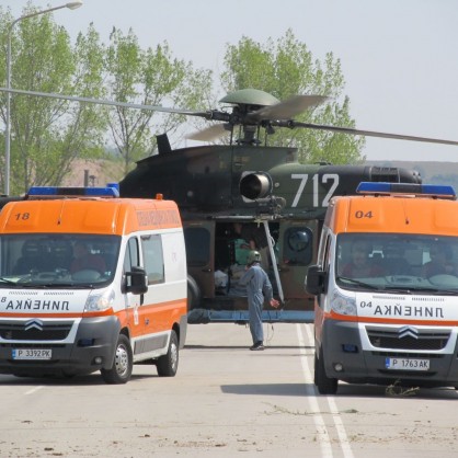 Пострадалите при взрива в Разград се транспортират с хеликоптер