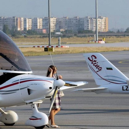 Авиошоу за 100 години от първия полет на български самолет