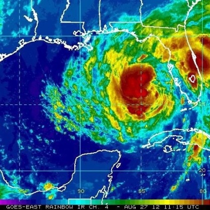 Бурята Isaac напредва към САЩ - 27 август