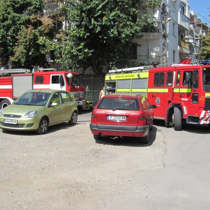 Пожарни в центъра на Русе