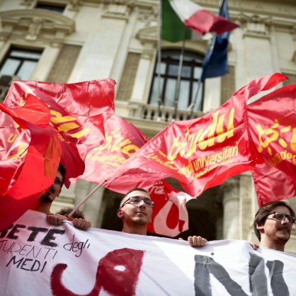 Протести в Италия