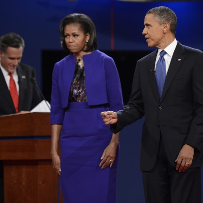Барак Обама и Мит Ромни излязоха в първия си телевизионен предизборен дебат, Мишел Обама подкрепи мъжа си