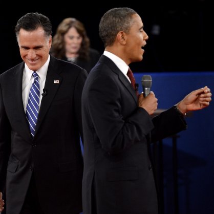 Мит Ромни и Барак Обама по време на втория им дебат