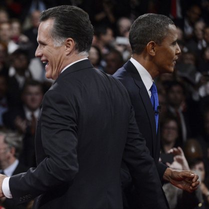 Мит Ромни и Барак Обама по време на третия и последен ТВ дебат