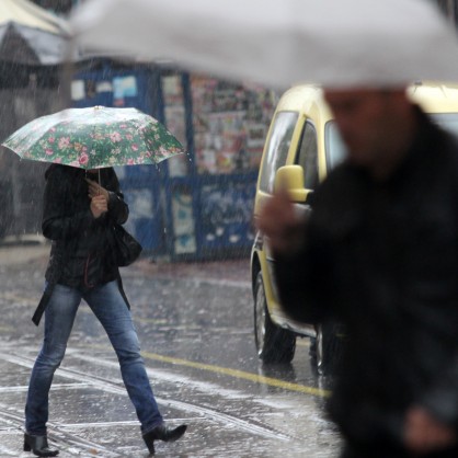 Силен дъжд в София
