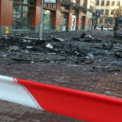 Тази сутрин продължава почистването на отломките от пожара в мола на бул. 