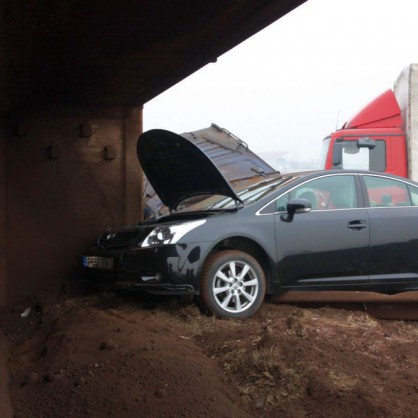 ТИР катастрофира на магистрала Тракия край Пловдив