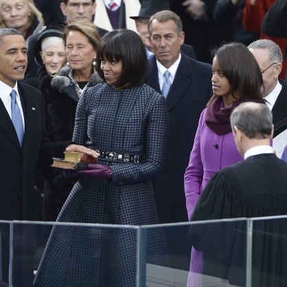Президентът Барак Обама положи клетва за втори мандат, хиляди хора пристъстваха на церемонията
